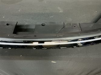 HYUNDAI KONA 2024-2026 FRONT CENTER HEADLIGHT OEM