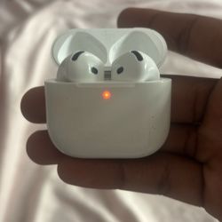 AirPods 4’s