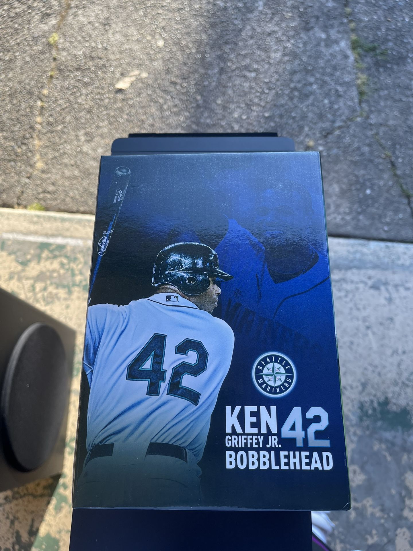 Seattle Mariners Ken Griffey Jr 2022 Jackie Robinson Day 42 Bobblehead