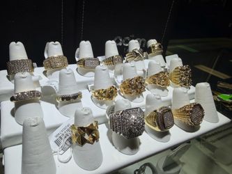 Men’s ring