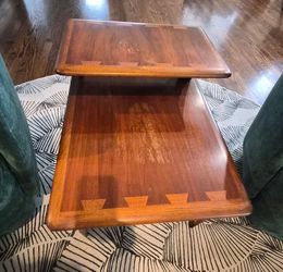 Vintage 1958–59 Lane Acclaim Two-Tier End Table – Original Finish