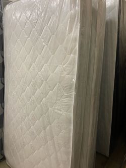 Twin Mattress New Sealed pick up can deliver  model home furniture wholesale warehouse