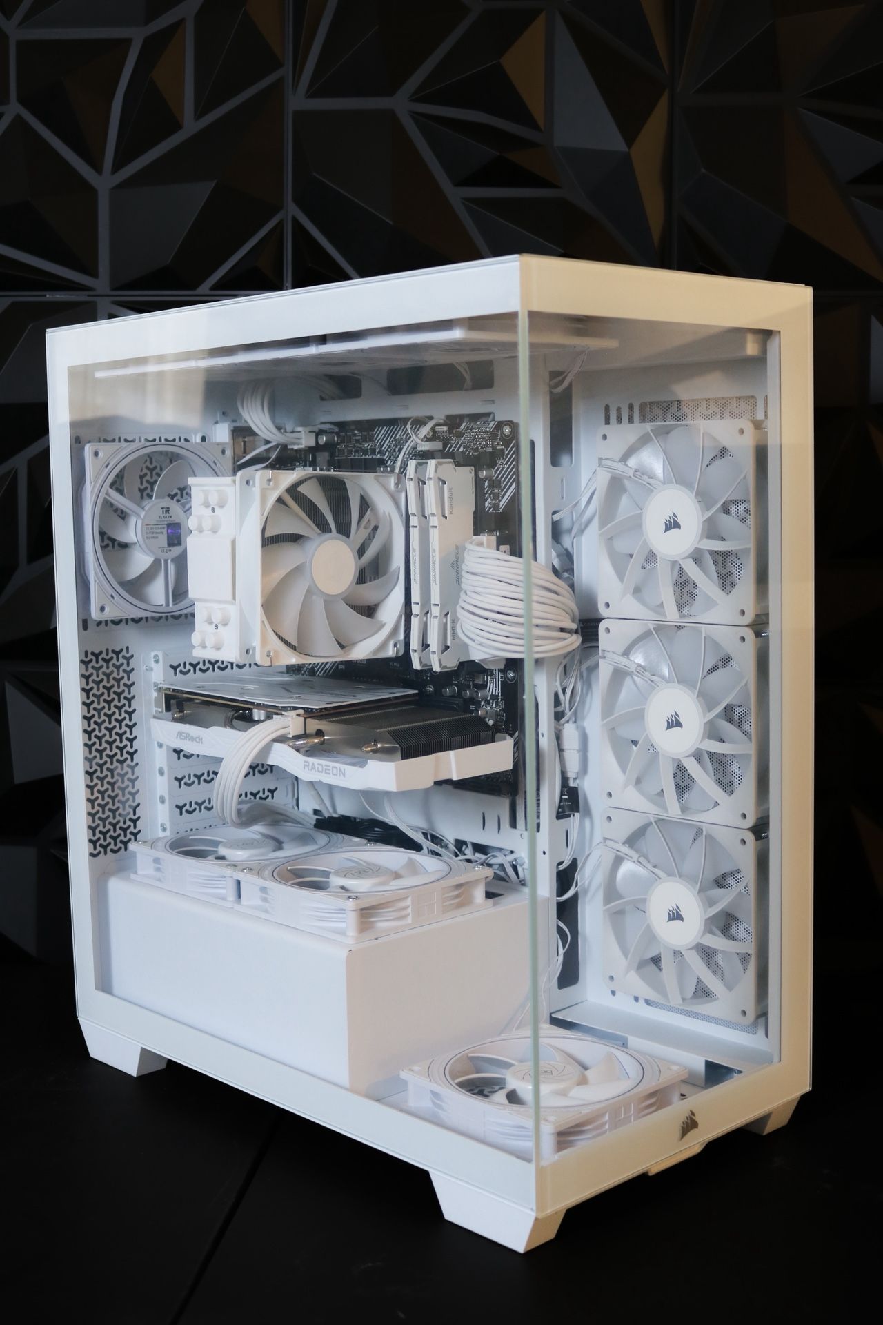 Gaming PC – Ryzen 5 5600X | RX 6600 | 32GB RAM | 1TB SSD