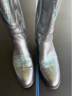 Vintage Women Wrangler Western Silver Metallic Boots