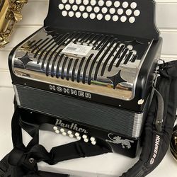 HOHNER PANTHER