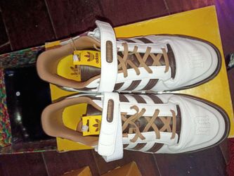Adidas Forum Low brown White Sneakers size 13
