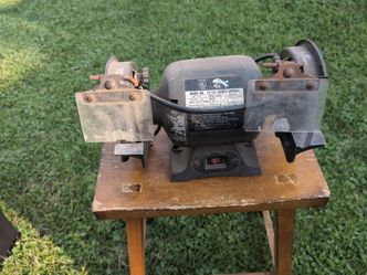 Bench grinder
