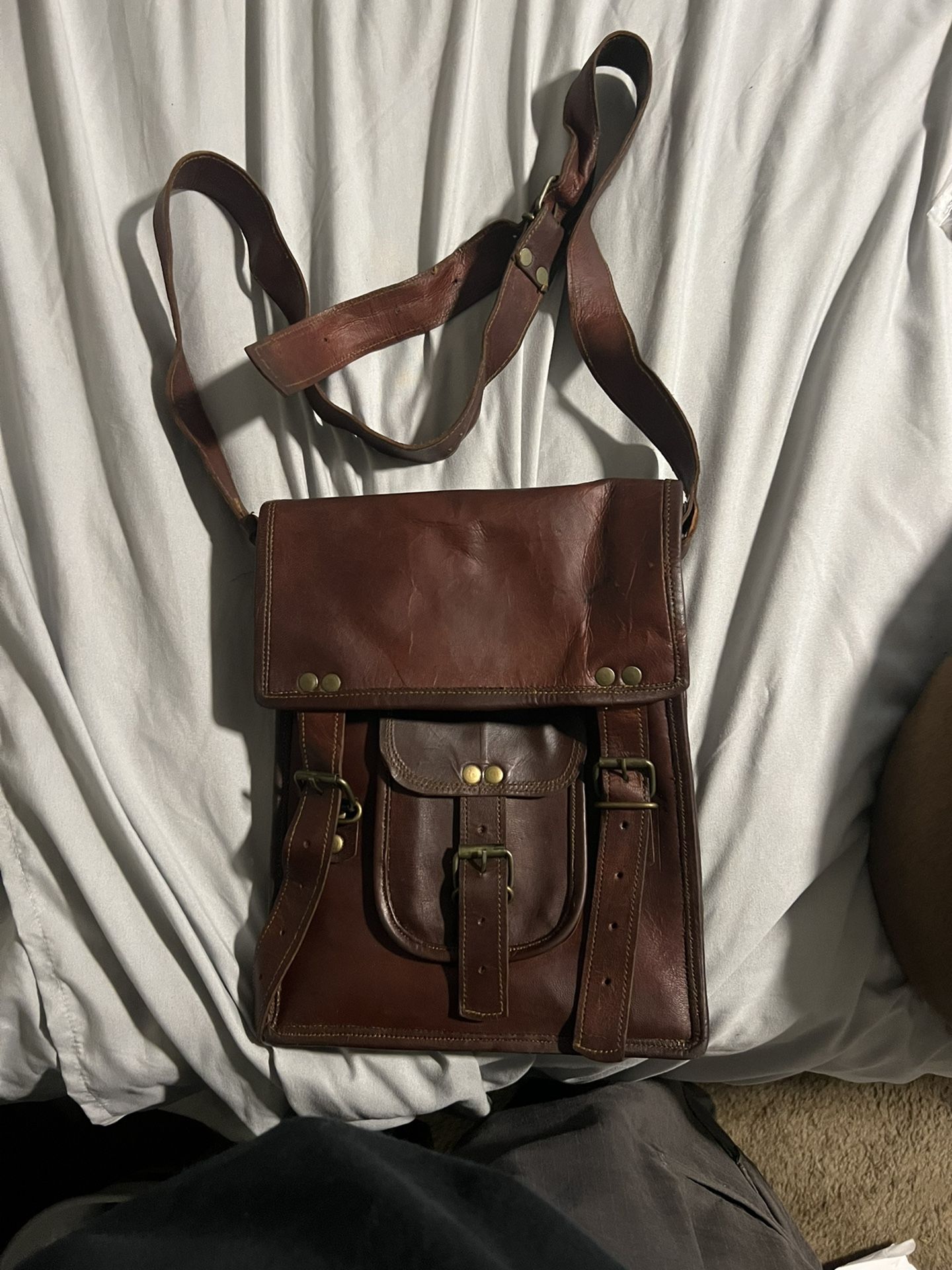 11” Leather Messenger Bag / Purse?