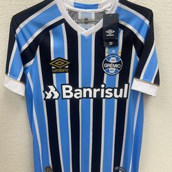 UMBRO GREMIO 2018 HOME FOOTBALL SHIRT SOCCER JERSEY SIZE SMALL