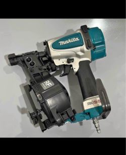 Makita Pneumatic 1-3/4 in. 15 Degree Coil Corded Roofing Nailer