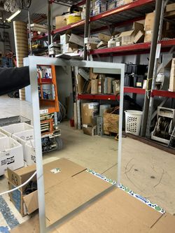 Lighted Vanity Mirror