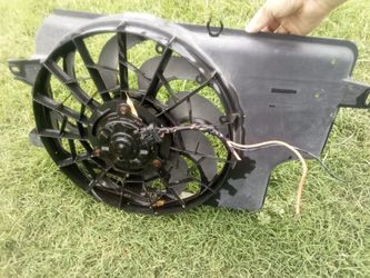 Fan shroud