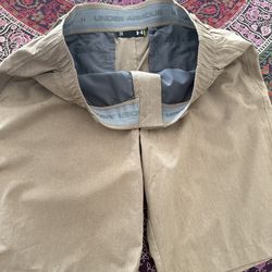 Banana Republic, Under Armour & Goodfellow Men’s Shorts Lot”