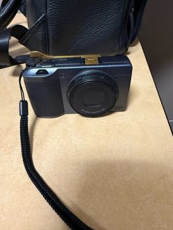 Ricoh GRIIIx Urban Edition
