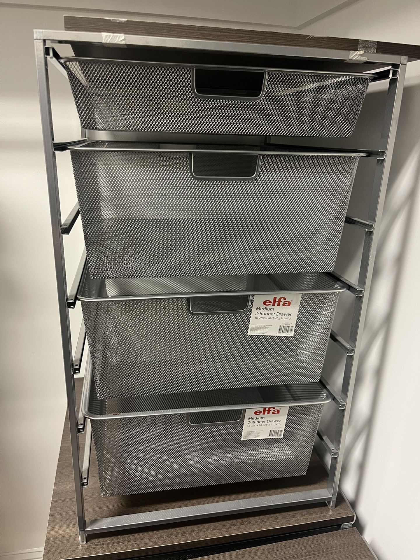 Elf Drawers