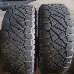 LT285/70/17  NITTO RIDGE GRAPPLER TIRES (2)