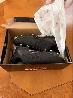 Riddell Football Cleats