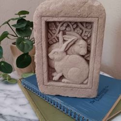 $15 Vintage 1994 Carruth 3D Bunny Rabbit Concrete Home Garden Wall Plaque
 7 1/2"x 5"