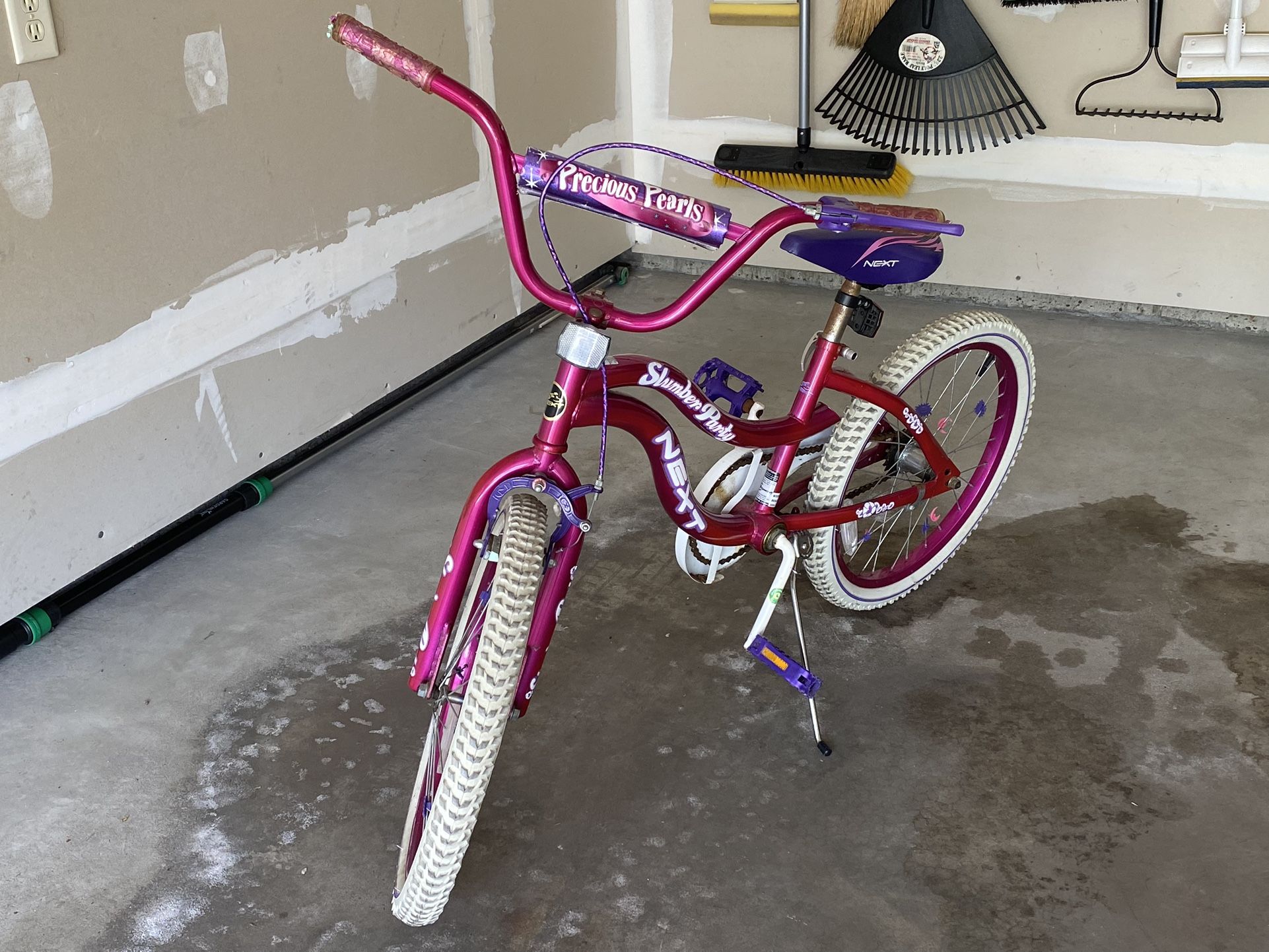 16 Inch Girls Bike Pink Color