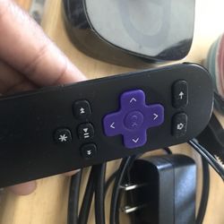 Roku (Model 3050X...remote included!)