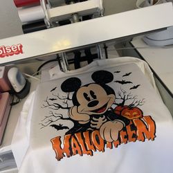 Mickey Mouse Halloween Crewneck Disney Disneyland