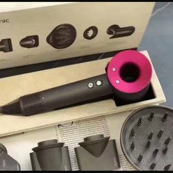 Dyson HD08