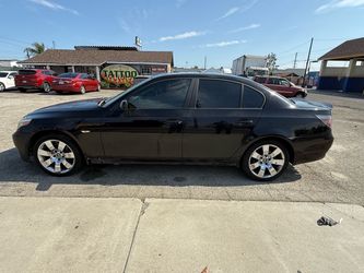 2004 BMW 530i