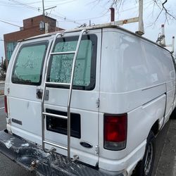 2007 Ford E-250 COMMERCIAL