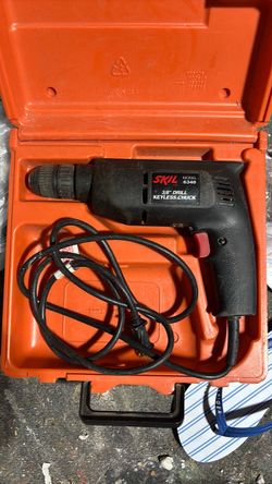 Skil Keyless chuck drill
