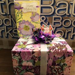 #16. Brightest Bloom Gift Set. Bath And Body Works. Read Description For Details