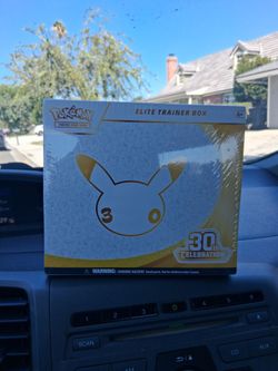 TCG 30th Celebration Elite Trainer Box