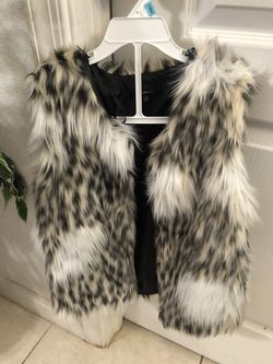 Beautiful Jacket for Girls size M (8-10 )