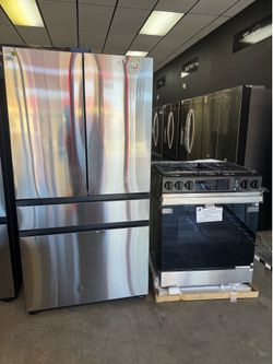 Samsung Bespoke 2 piece Kitchen Set - Refrigerator & Gas Range