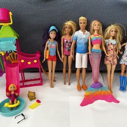 Assorted Barbies
