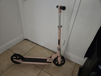 Jetson Manual Pink Scooter 