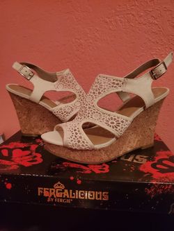 Fergie Lace wedges