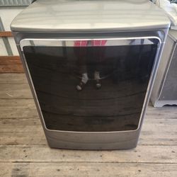 Kenmore Elite Electric Dryer with Steamer