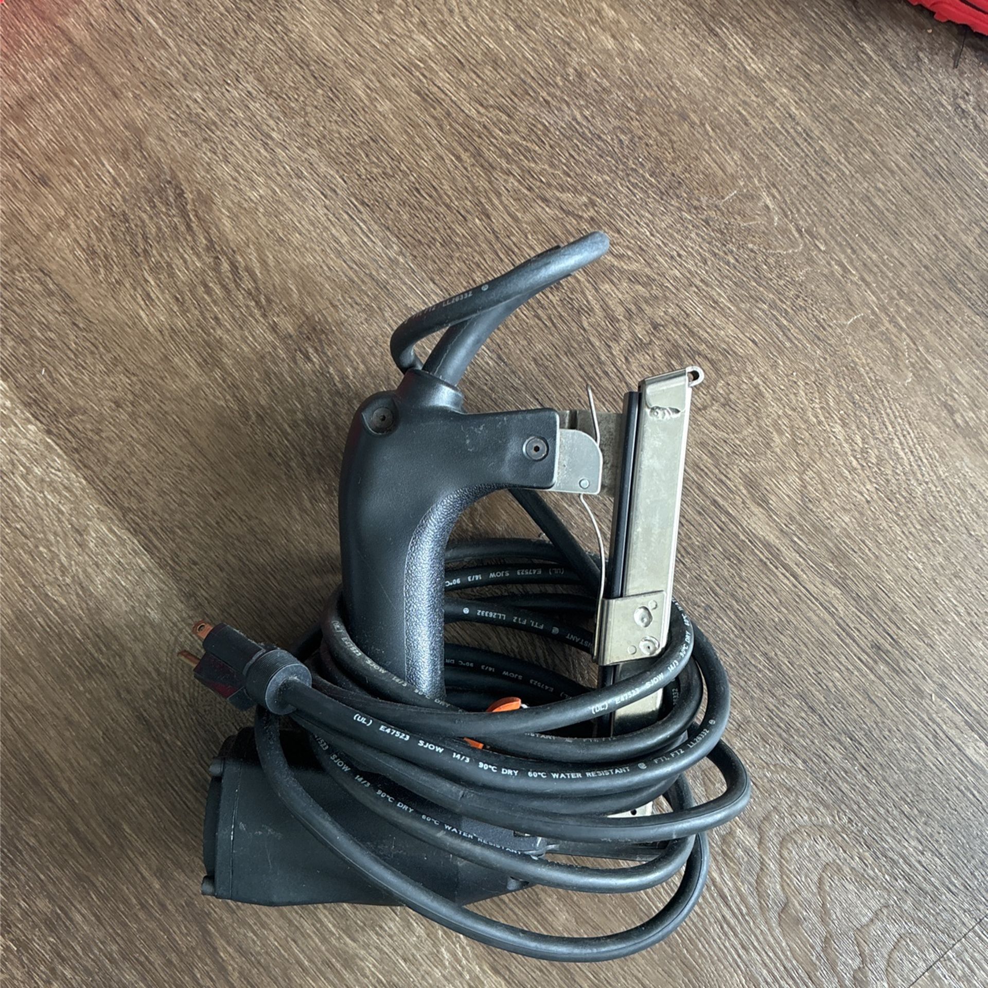 NAIL GUN - Tool gun