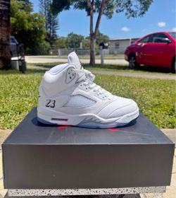 Air Jordan 5 Retro White Silver Sneakers