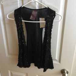 Cute New Black Vest $10