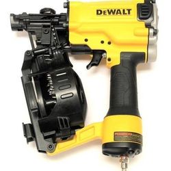 Dewalt DW45RN Pneumatic 15° Coil Roofing Nailer