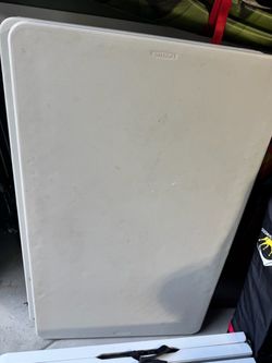 Lifetime Folding Table Top 48x30 Pick Up Only