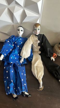 Vintage 18" Porcelain Harlequin Perriot Jester Clown Doll Russ Berrie