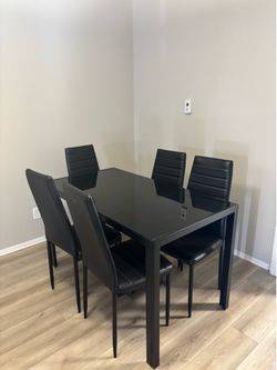 Black dining room table