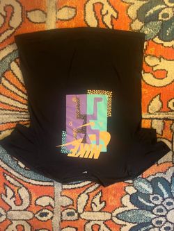Nike Graphic Tees