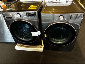 New LG 4.5 cuft washer and dryer set