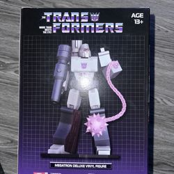 Culturefly Megatron  Deluxe Vinyl Figure Transformers  