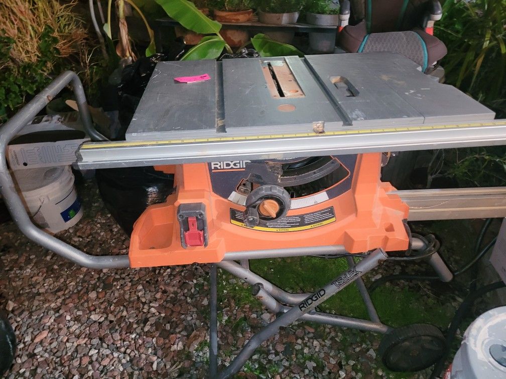 Ridgid Table Saw