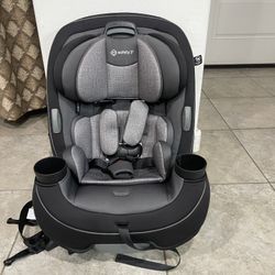 Safety 1st Grow and Go All-in-One Slim Convertible Car Seat, Rear Facing, 5-40 lbs, Forward Facing (30–65 lbs), High Back Booster Seat 40-100 pound