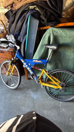 1999 Raleigh M7000  Mountain Bike